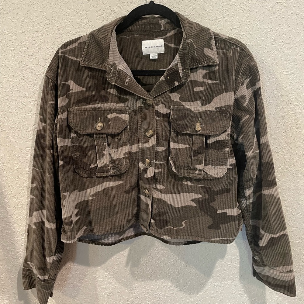 American Eagle Cropped Camo Corduroy Shacket